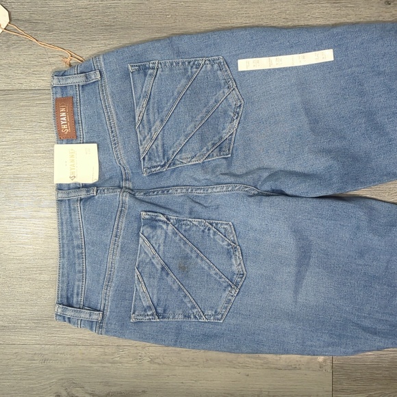 Shyanne Country Wear It Mean It Jeans NWT - Picture 6 of 9